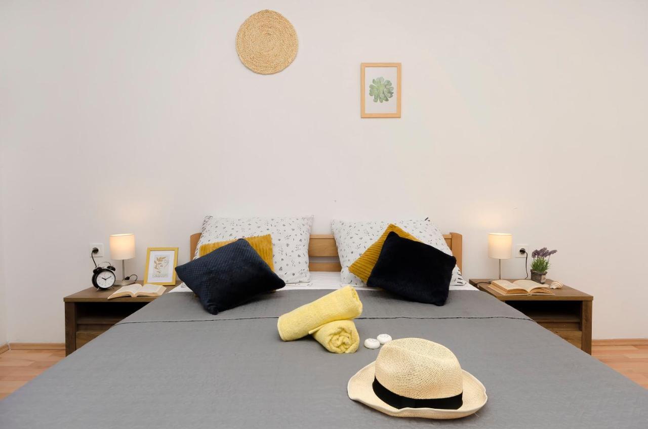 Apartments Ivana Μούρτερ Εξωτερικό φωτογραφία